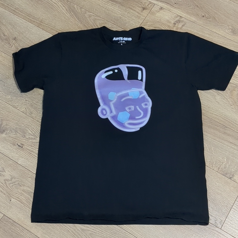 AstroKid 1 Of Few T-Shirt Men's size Large